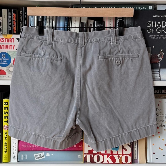 J. Crew | 32W | 5" Shorts - Picture 3 of 7